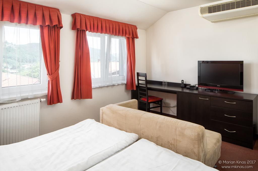 Garni Hotel Fellini Žiar nad Hronom Exteriör bild